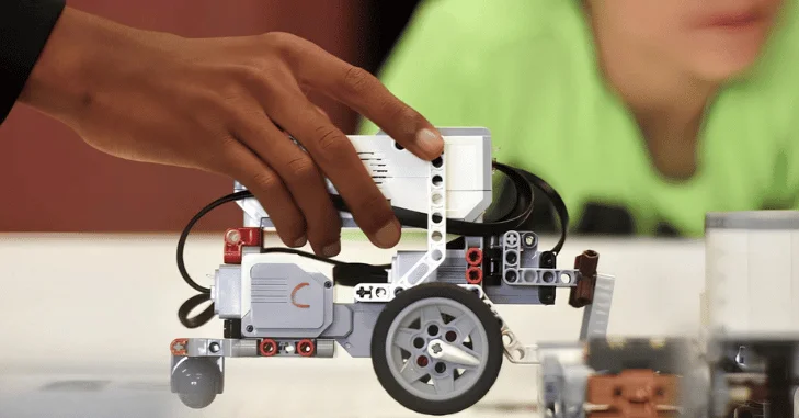 Robotics for Kids by Age and Learning Stage